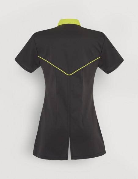 Blouse médicale femme Mona couleur ardoise avec parements vert anis. Marque : Belissa. Vue de dos ghost.