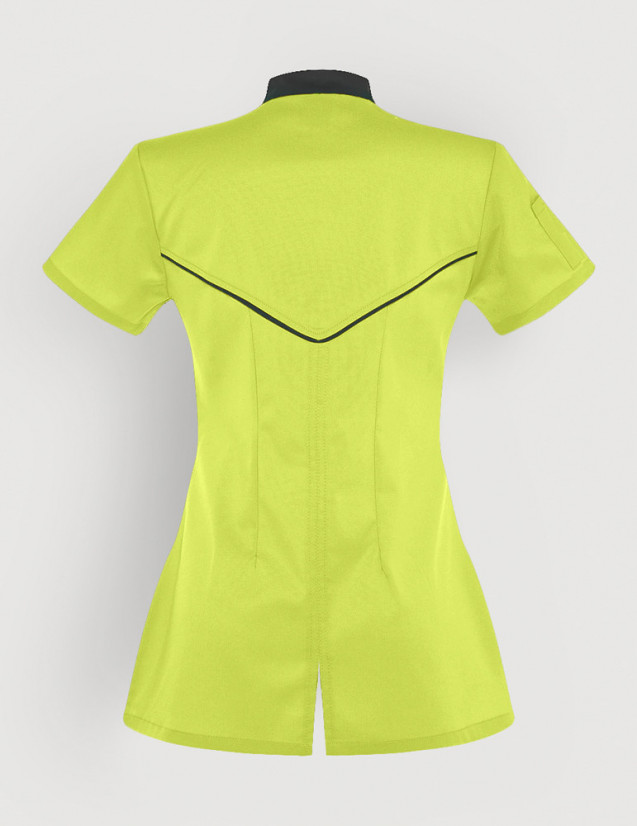 Blouse médicale femme Mona vert anis avec parements Ardoise. Marque Belissa. Vue ghost de dos Blouse médicale femme Mona vert anis avec parements Ardoise. Marque Belissa. Vue ghost de dos