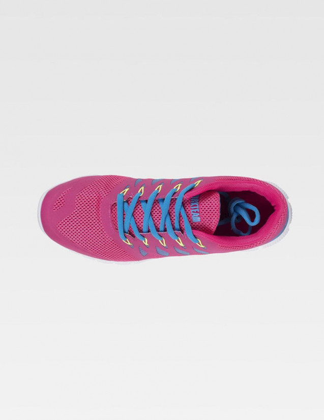 Sneakers, tennis, chaussures pour le médical, couleur framboise, lacets bleu, vue de dessus