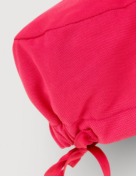 Calot chirurgien couleur Framboise - Forme charlotte - Maille aérée - Marque Belissa - Vue de détail