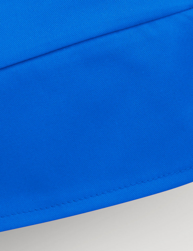 Calot chirurgien couleur Bleu roi - Forme Bandana - Vue de détail - Marque Belissa
