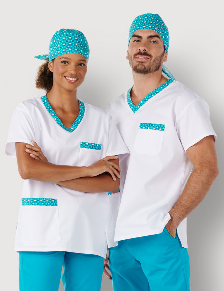 Couple homme et femme en tunique médicale unisexe Jules couleur blanc + motifs "ocean flowers" by Belissa