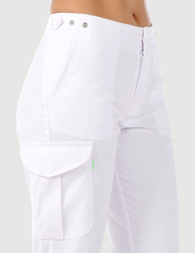 Détail taille pantalon médical femme Axel by Belissa, couleur blanc - Pattes de réglage pressionnées, poche treillis