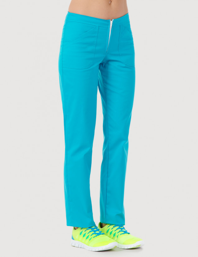 Pantalon médical femme Luna by Belissa, couleur bleu océan, vue de 3/4 face