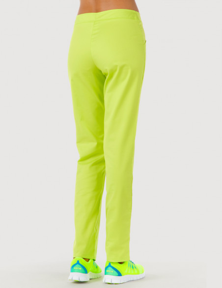 Pantalon médical femme Luna by Belissa, couleur anis vue de dos
