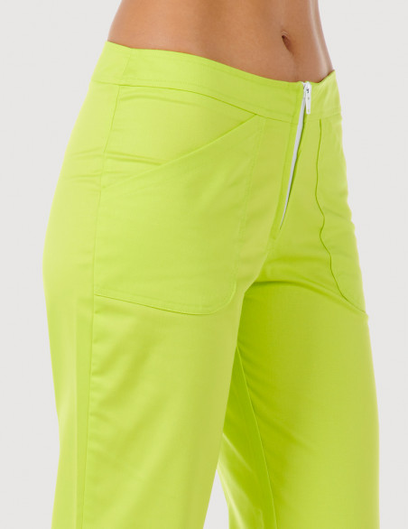 Détail taille, pantalon médical femme en couleur vert anis, Luna by Belissa