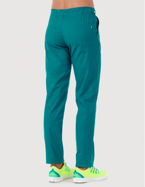 Pantalon médical homme CHINO, couleur bleu canard, vue de face - Marque Belissa 2