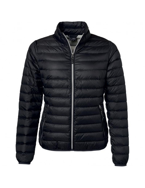 Veste matelassée couleur noir - modèle femme - vue de face