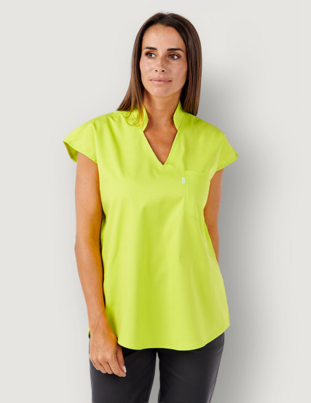 Tunique médicale femme Iris couleur anis Made in France by Belissa - vue portée