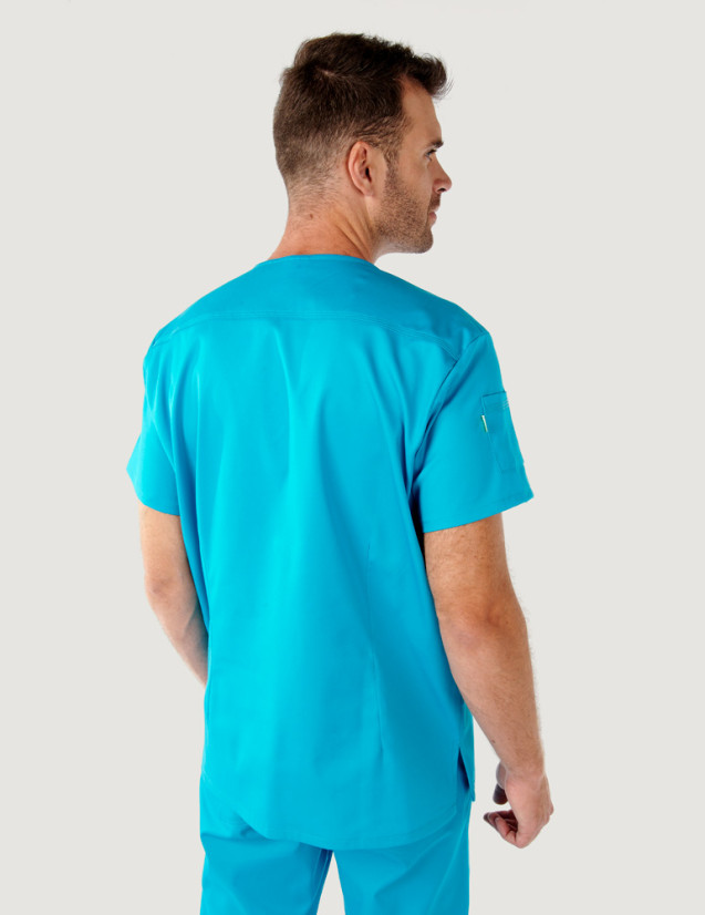 Tunique médicale unisexe col en V - Marque Belissa - Vue de dos - Modèle Pablo couleur Océan Tunique médicale unisexe col en V - Marque Belissa - Vue de dos - Modèle Pablo couleur Océan