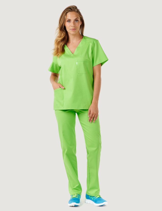 femme en uniforme médical unisexe col en V Pablo couleur pomme avec bandana assorti - Marque Belissa -