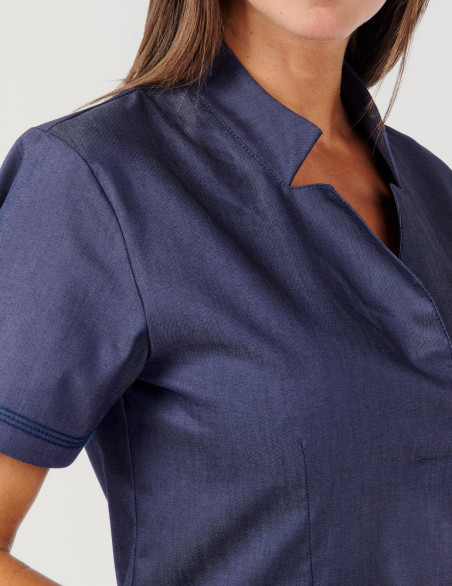 Détail blouse médicale Starla jeans pour femme - Made in France by Belissa