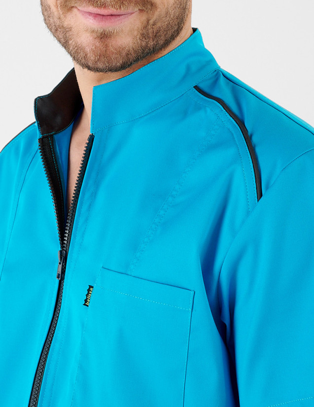 Détail blouse médicale Lucas couleur Océan-Ardoise - Vue ghost - Marque Belissa Détail blouse médicale Lucas couleur Océan-Ardoise - Vue ghost - Marque Belissa
