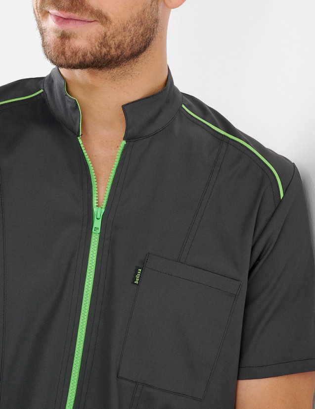 Détail blouse dentiste Lucas - Couleur ardoise-anis- Marque Belissa Détail blouse dentiste Lucas - Couleur ardoise-anis- Marque Belissa