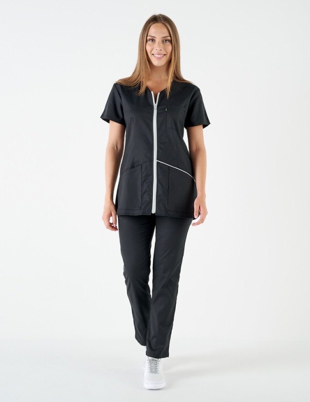 Tenue médicale femme - Coupe cintrée - Couleur noir parements gris clair - Vue en pied - Marque Belissa