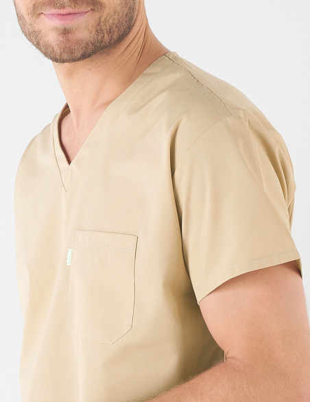 Détail encolure tunique médicale homme Rio couleur beige - Marque Belissa