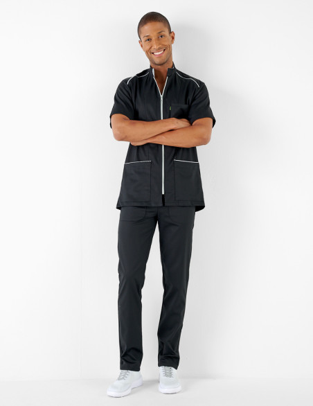 Tenue médicale homme - Couleur noir zip et biais gris clair - Vue en pied - Marque Belissa
